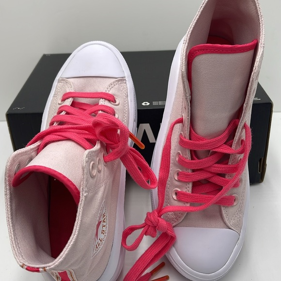 Converse WMNS CTAS MOVE HI BARELY ROSE/STRAWBERRY JAM A00865C Platforms Sneakers - Picture 12 of 16